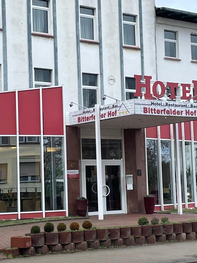 Hotel Bitterfelder Hof Eksteriør billede