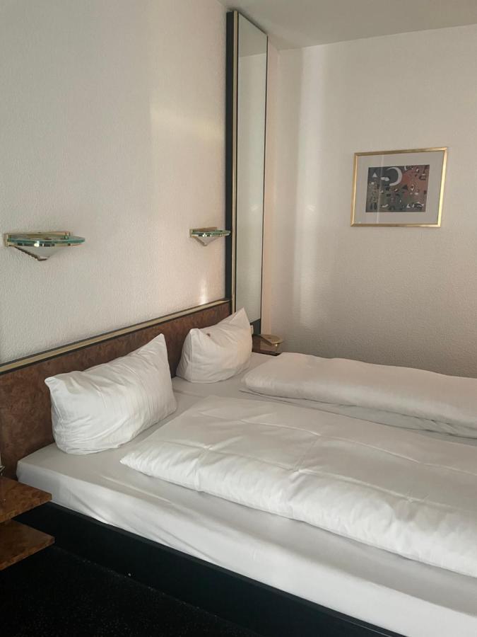 Hotel Bitterfelder Hof Eksteriør billede