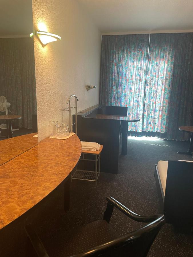 Hotel Bitterfelder Hof Eksteriør billede