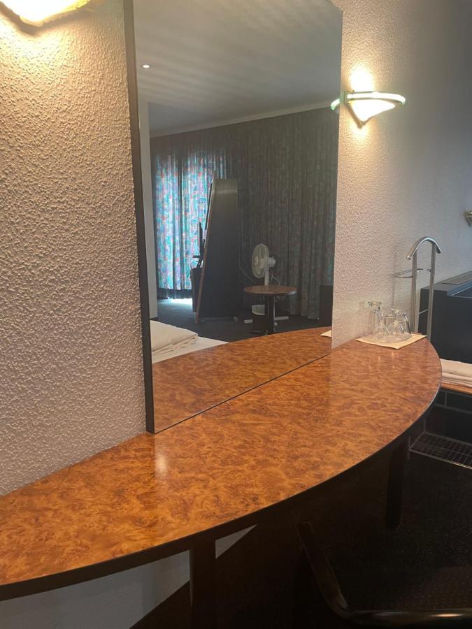 Hotel Bitterfelder Hof Eksteriør billede