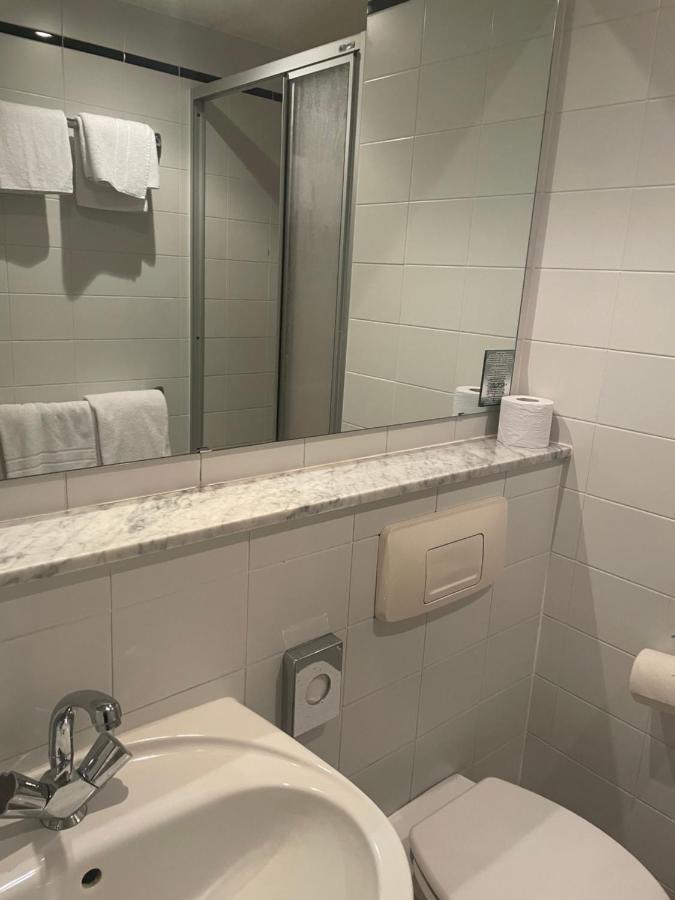 Hotel Bitterfelder Hof Eksteriør billede